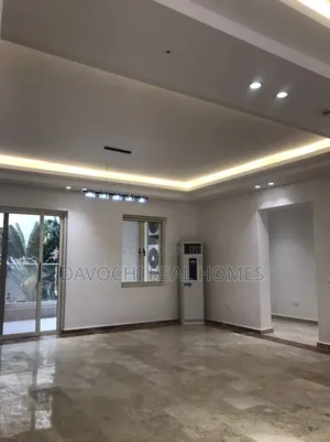 3bdrm Apartment in Lekki Phase 1 for rent