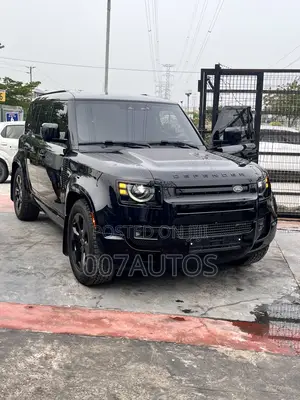 Land Rover Defender 2023 Black