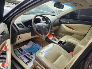 Lexus ES 350 2011 Gray