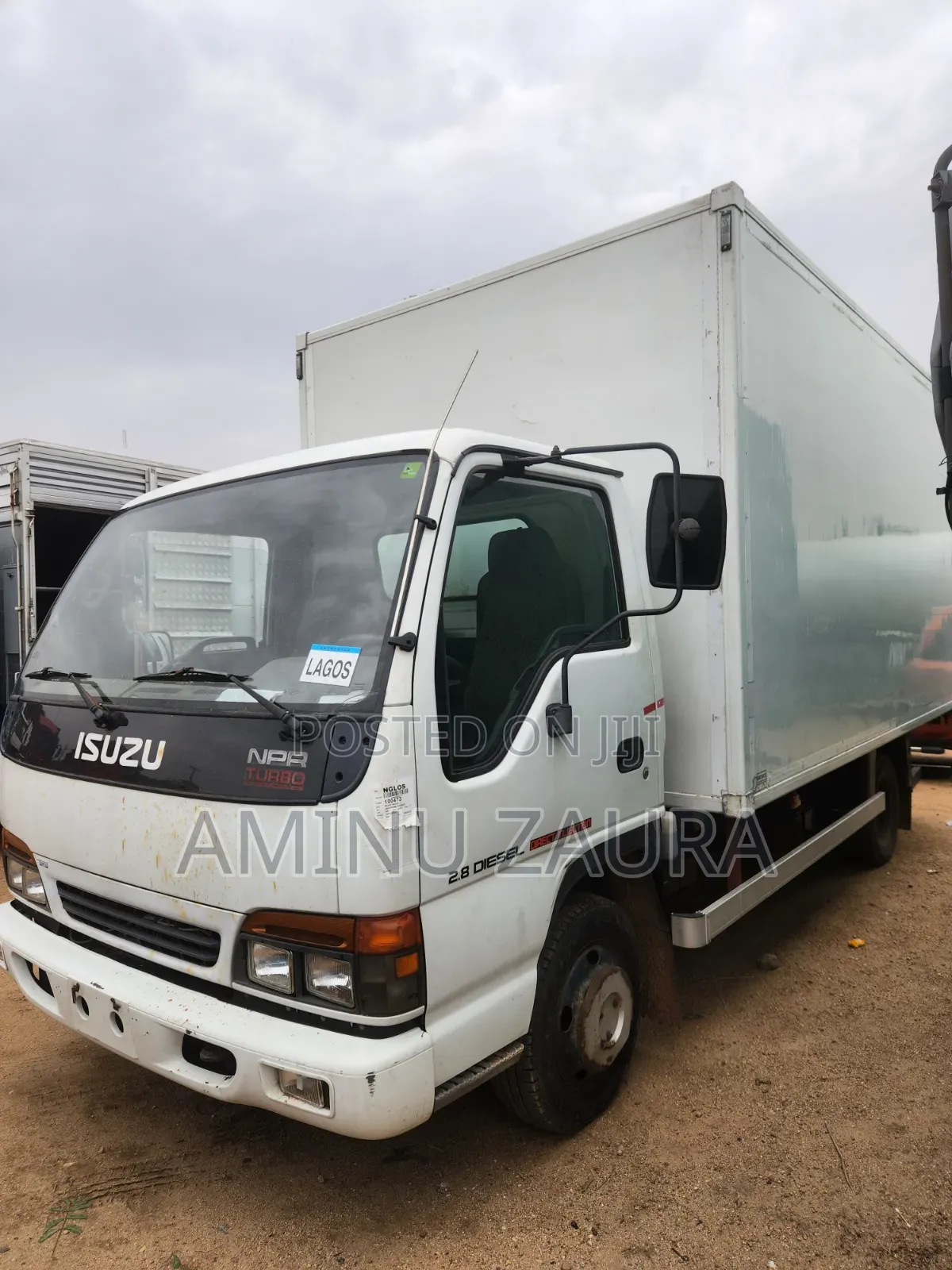 Isuzu Container