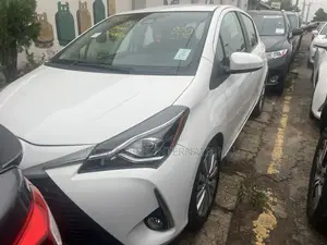 Toyota Yaris 2019 White