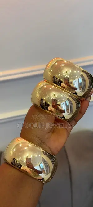 Chunky Bangles