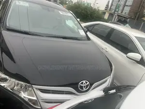 Toyota Venza 2011 Black