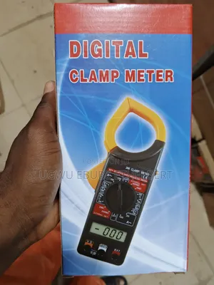 Digital Clamp Meter
