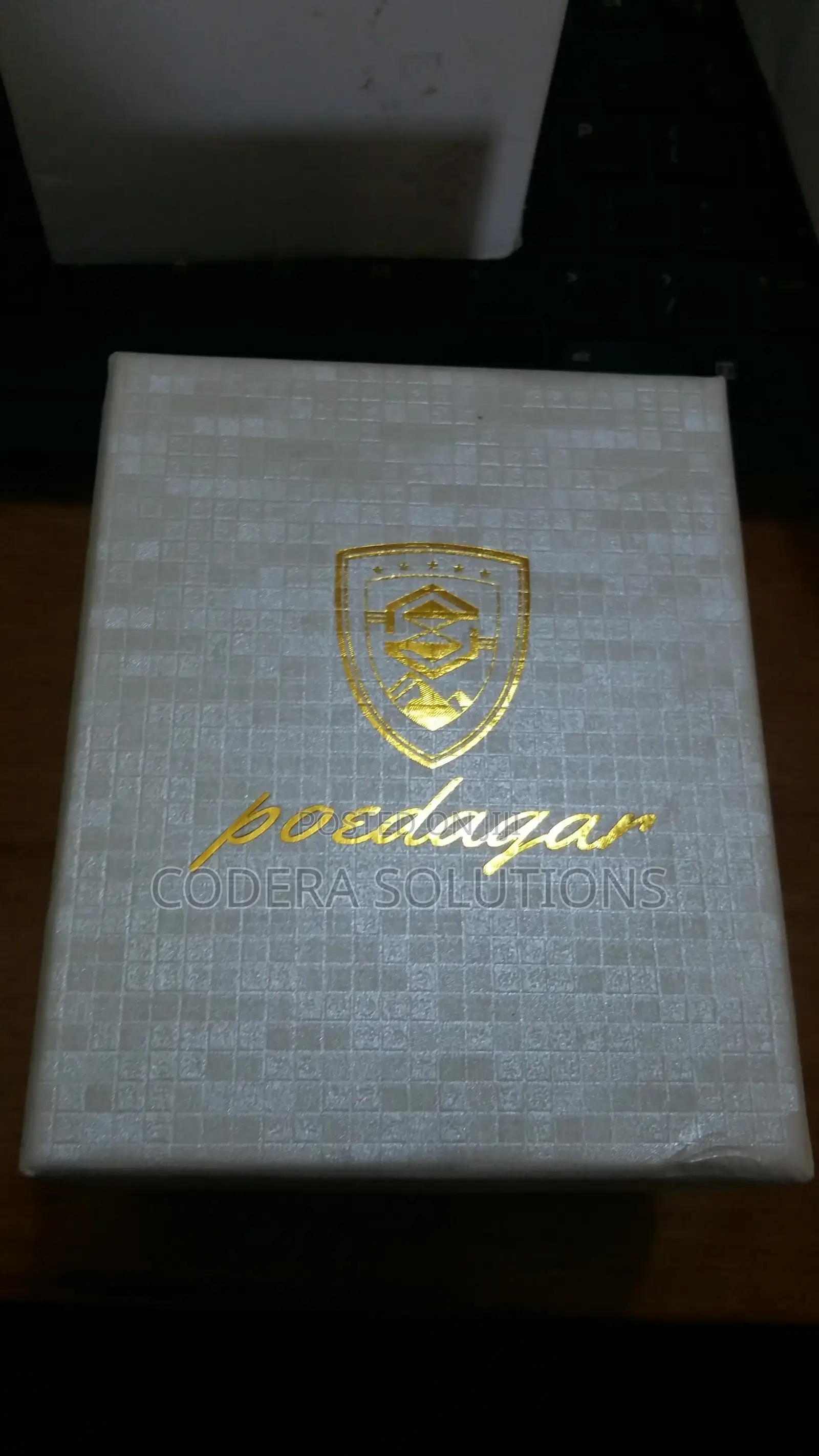 Poedagar Silver Men's Wristwatch