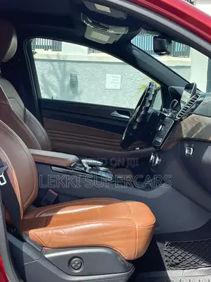 Mercedes-Benz GLE-Class 2016 Red