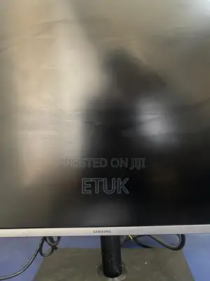 32 Inch Samsung Monitor