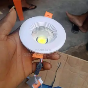 Modern Pop Light Display White Color