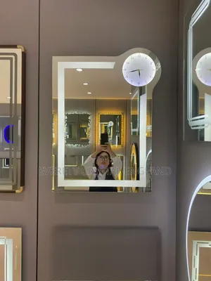 Mirror With Clock