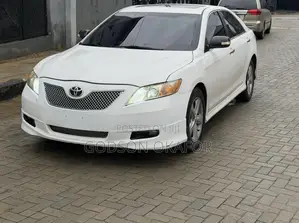 Toyota Camry 2008 White