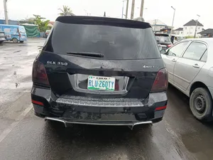 Mercedes-Benz GLK-Class 2010 Black
