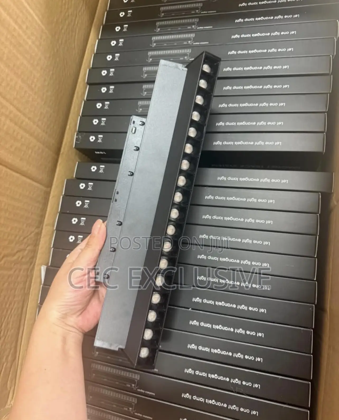 24w 2fit Magnetic Gril Track Light