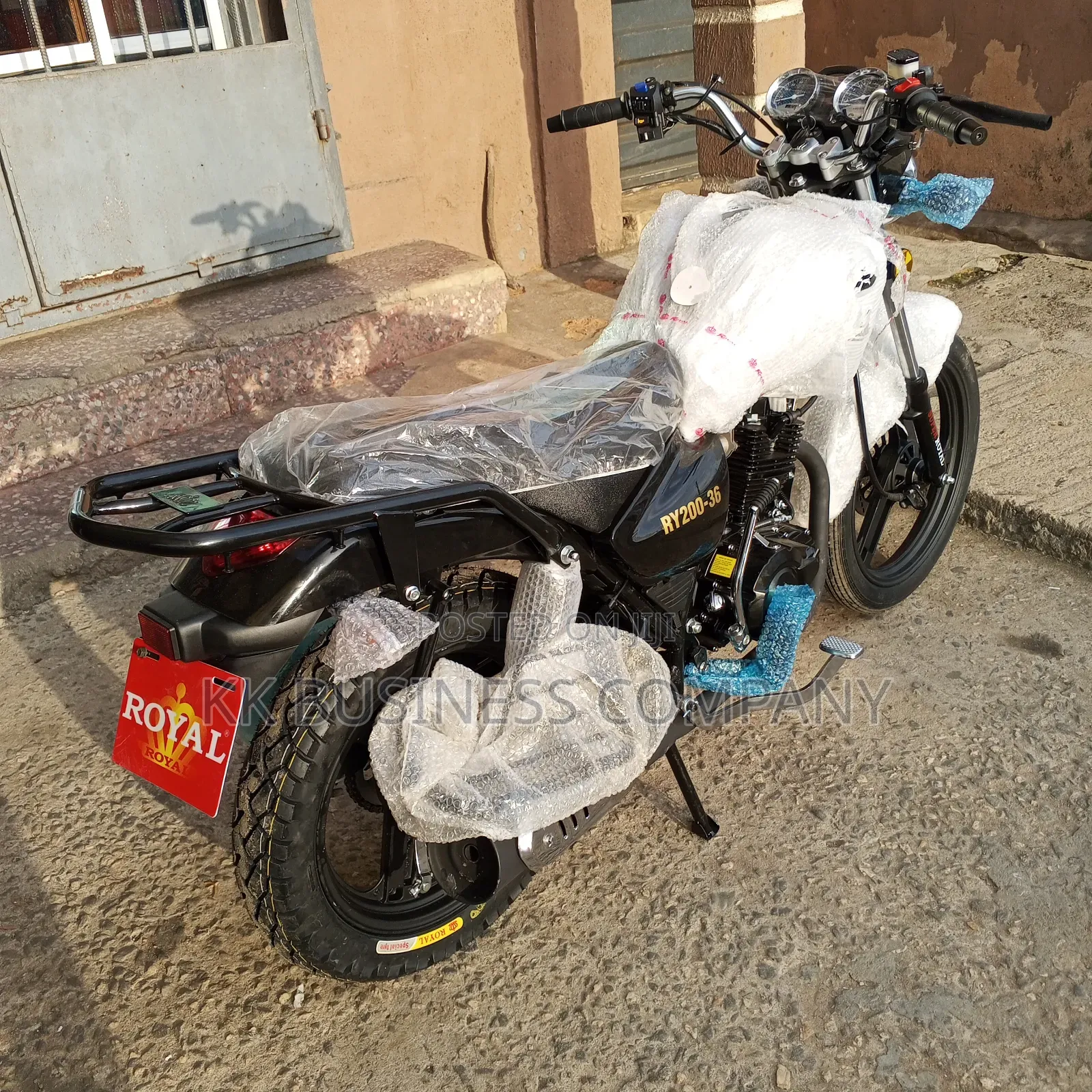 New Royal Motorcycle 2025 Black