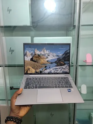 Laptop HP ZBook Firefly 14 G10 16GB Intel Core i5 SSD 512GB