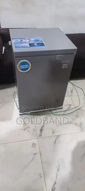 Midea Compact Inverter Chest Freezer With 142l Capacity