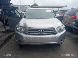 Toyota Highlander Limited 2010 Silver