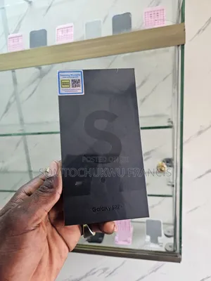New Samsung Galaxy S22+ 5G 256 GB