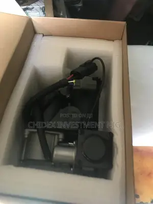 Air Suspension Pump for Range Rover Sport Hitch