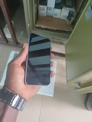 Apple iPhone 12 64 GB