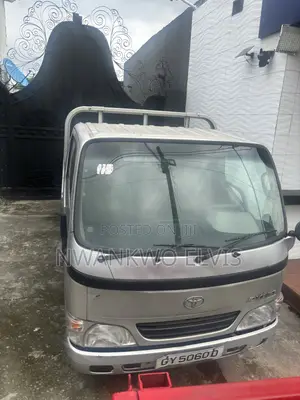 Toyota Dyna Truck