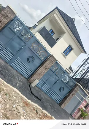 Furnished 3bdrm Duplex in Ayobo for sale