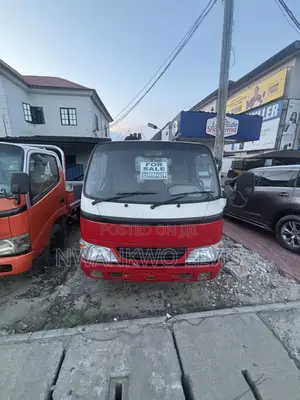 Toyota Dyna Truck