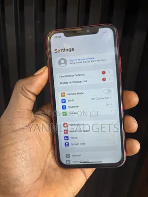 Apple iPhone 11 64 GB Red