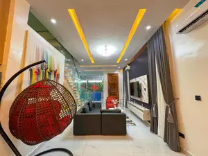 Luxurious 3 Bedroom Apartment