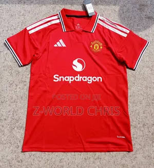 Original Quality Manchester United Official 26/ 27 Home Red Jersey