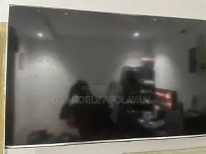 Broken Hisense 65 Inch Tv