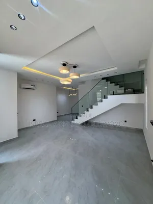 3bdrm Maisonette in Lekki Phase 1 for rent
