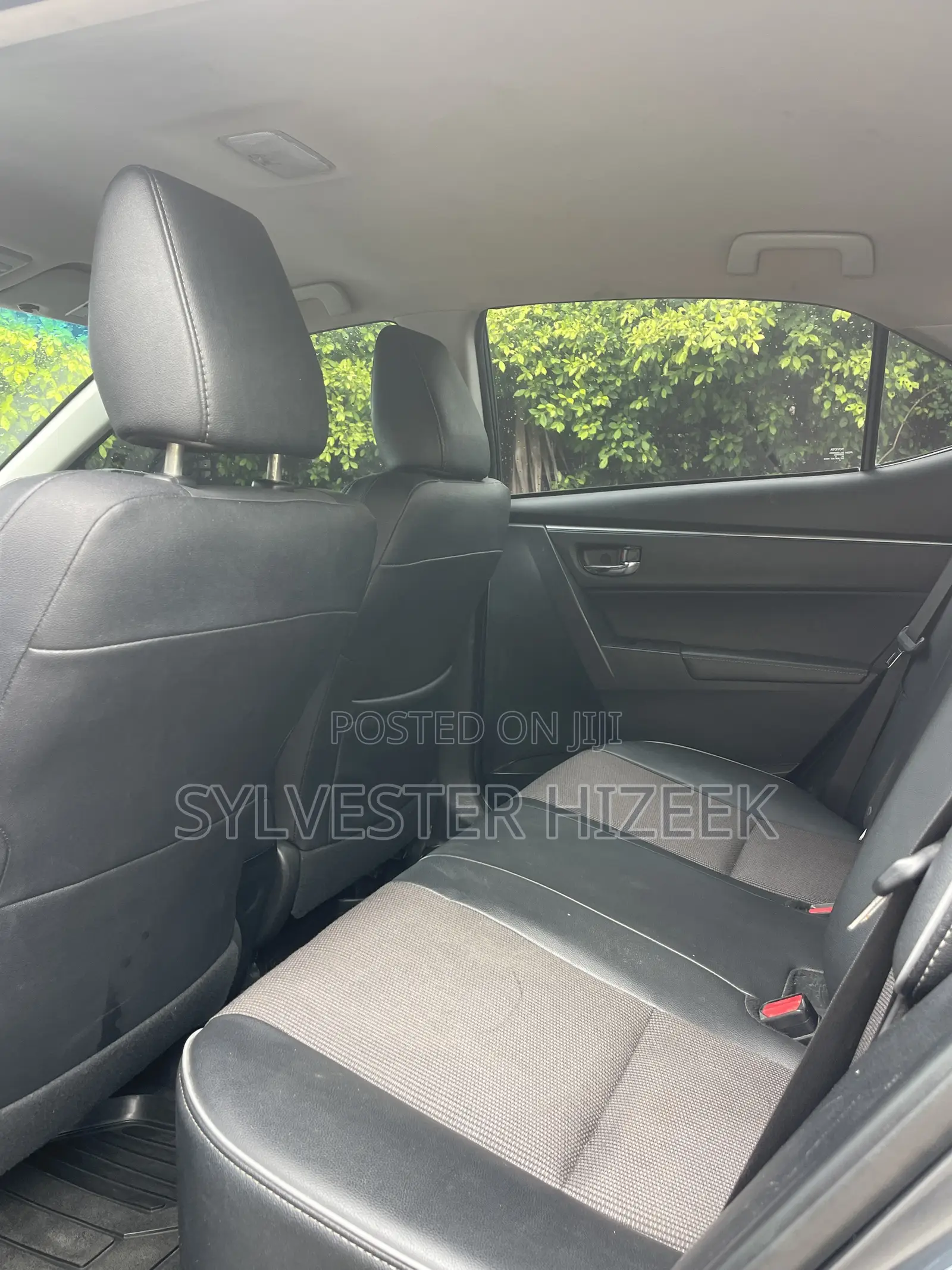 Toyota Corolla 2016 Gray