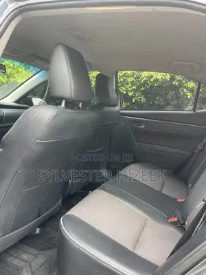 Toyota Corolla 2016 Gray