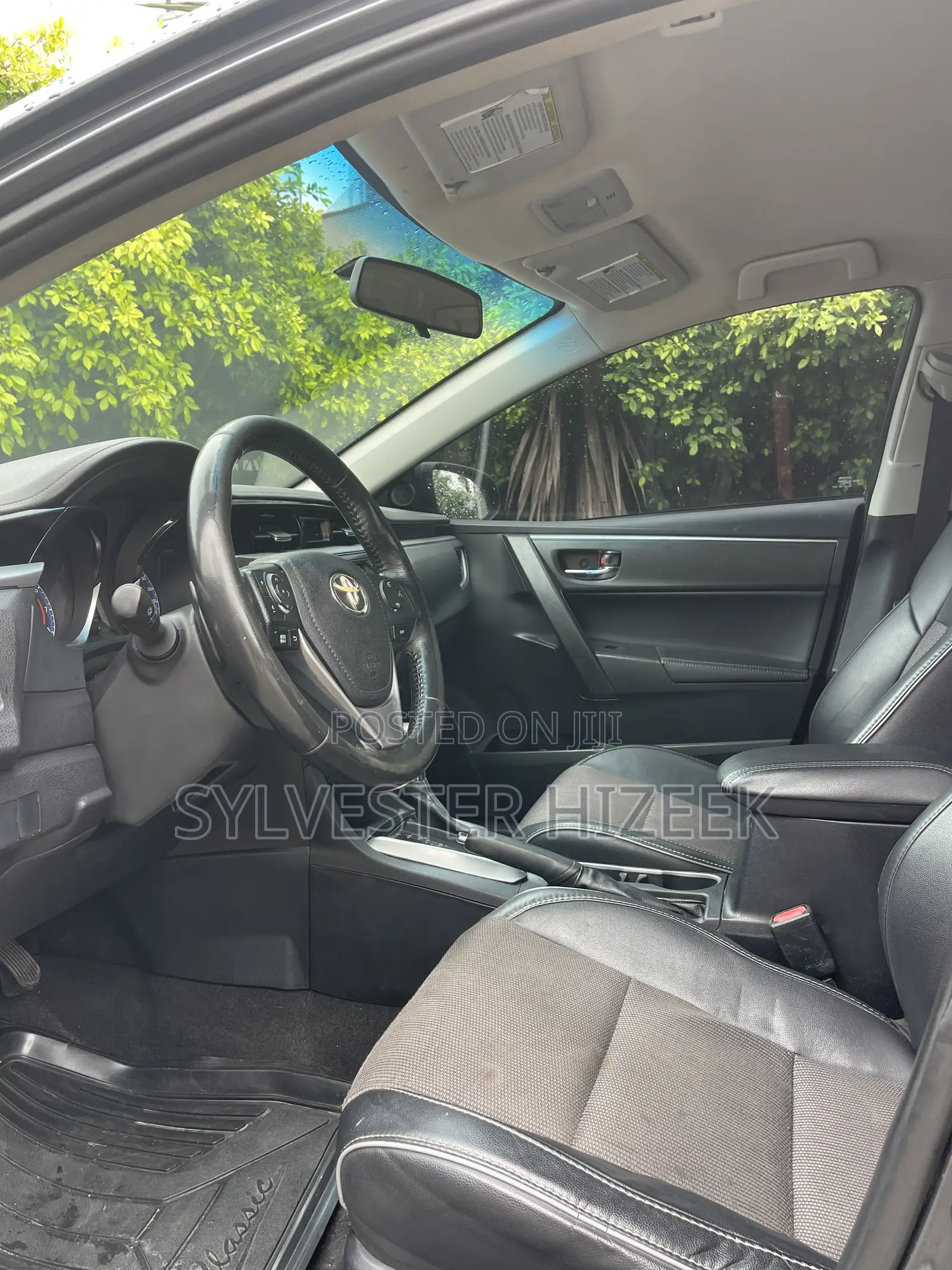 Toyota Corolla 2016 Gray