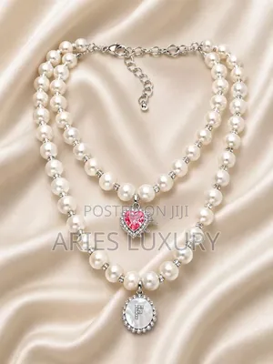 Heart Kiss Pearl Set
