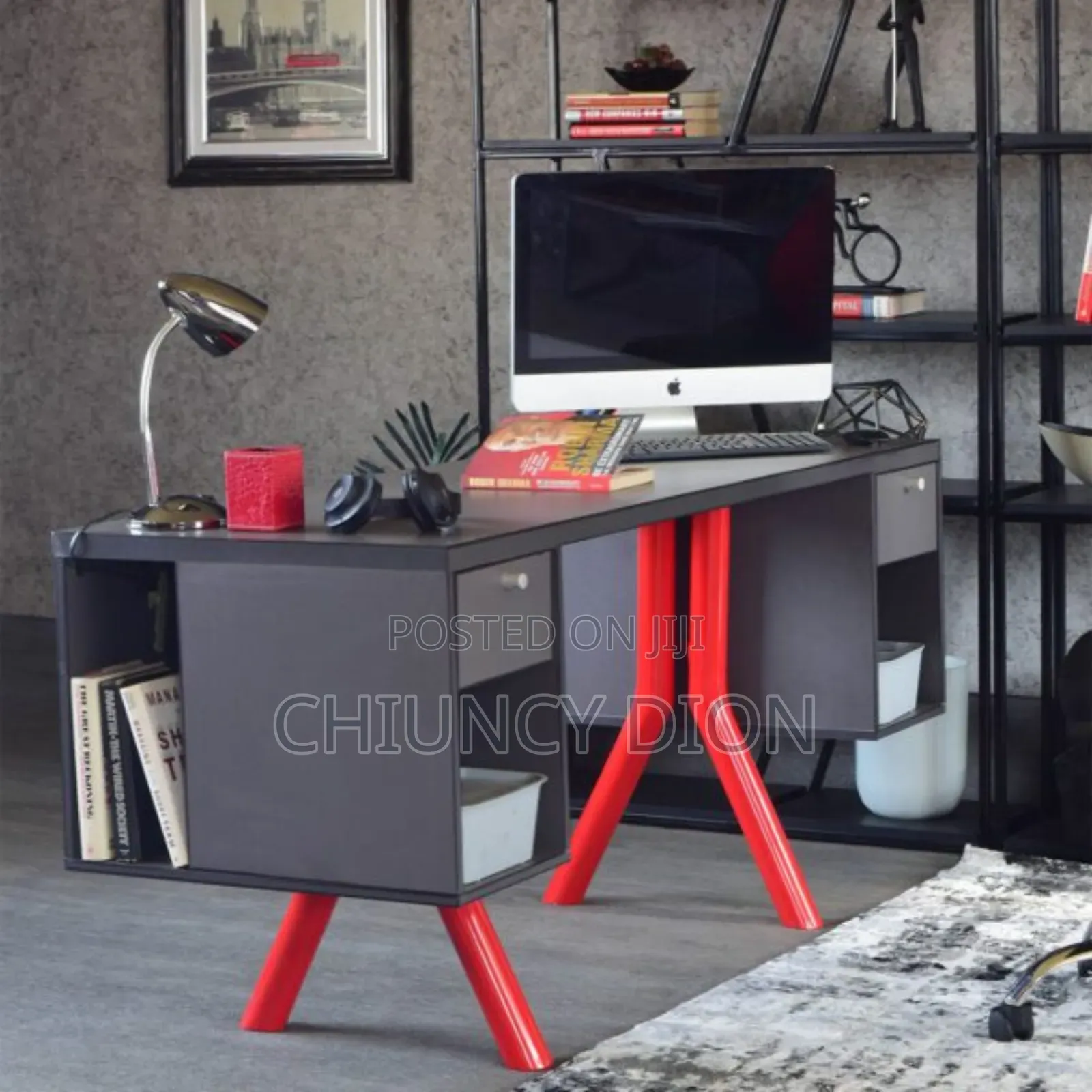 Cupio Desk (Executive Work Table)