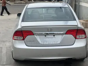 Honda Civic 2011 Silver