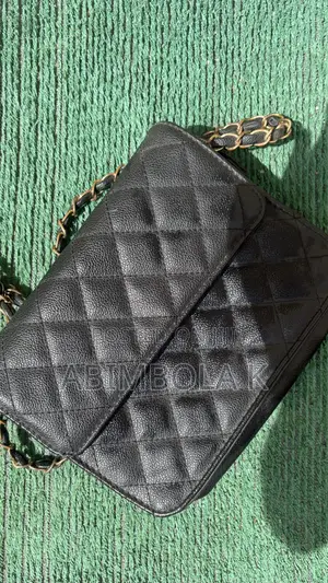 Classic Quilted Chain Bag