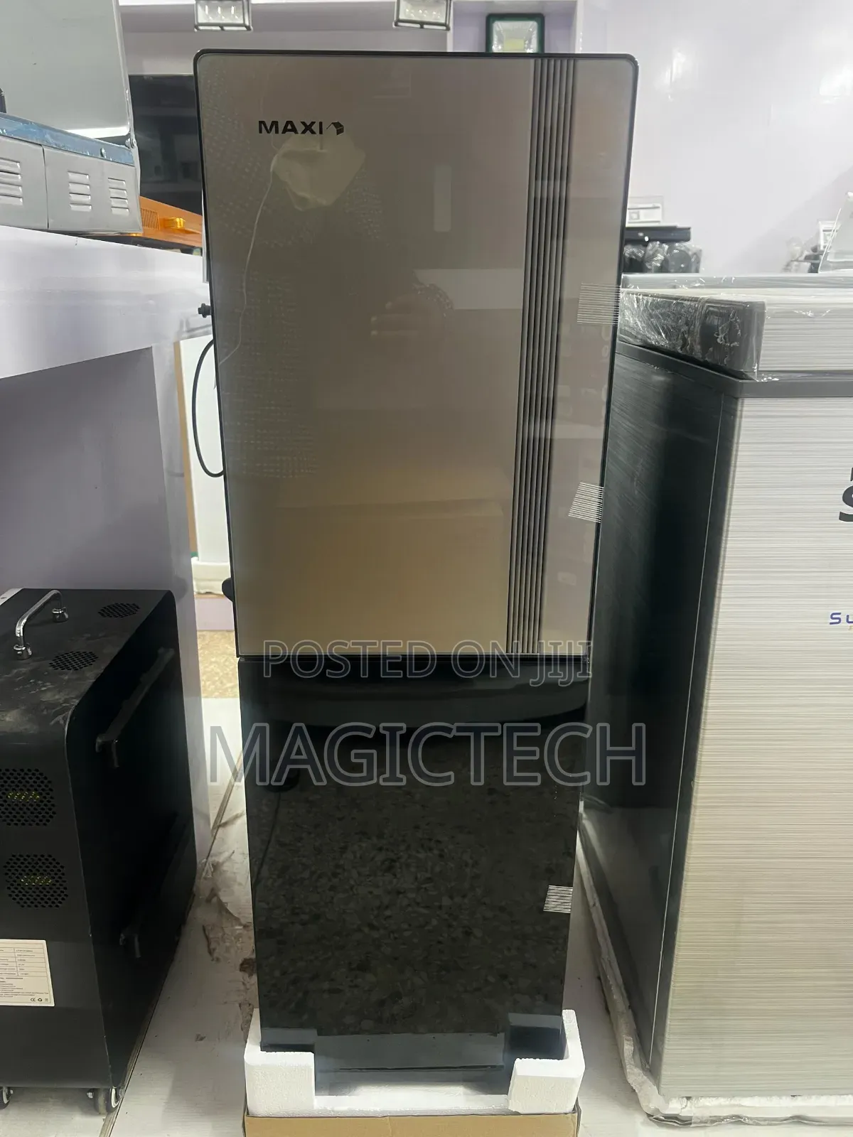 [520w] Maxi Water Dispenser With Fridge