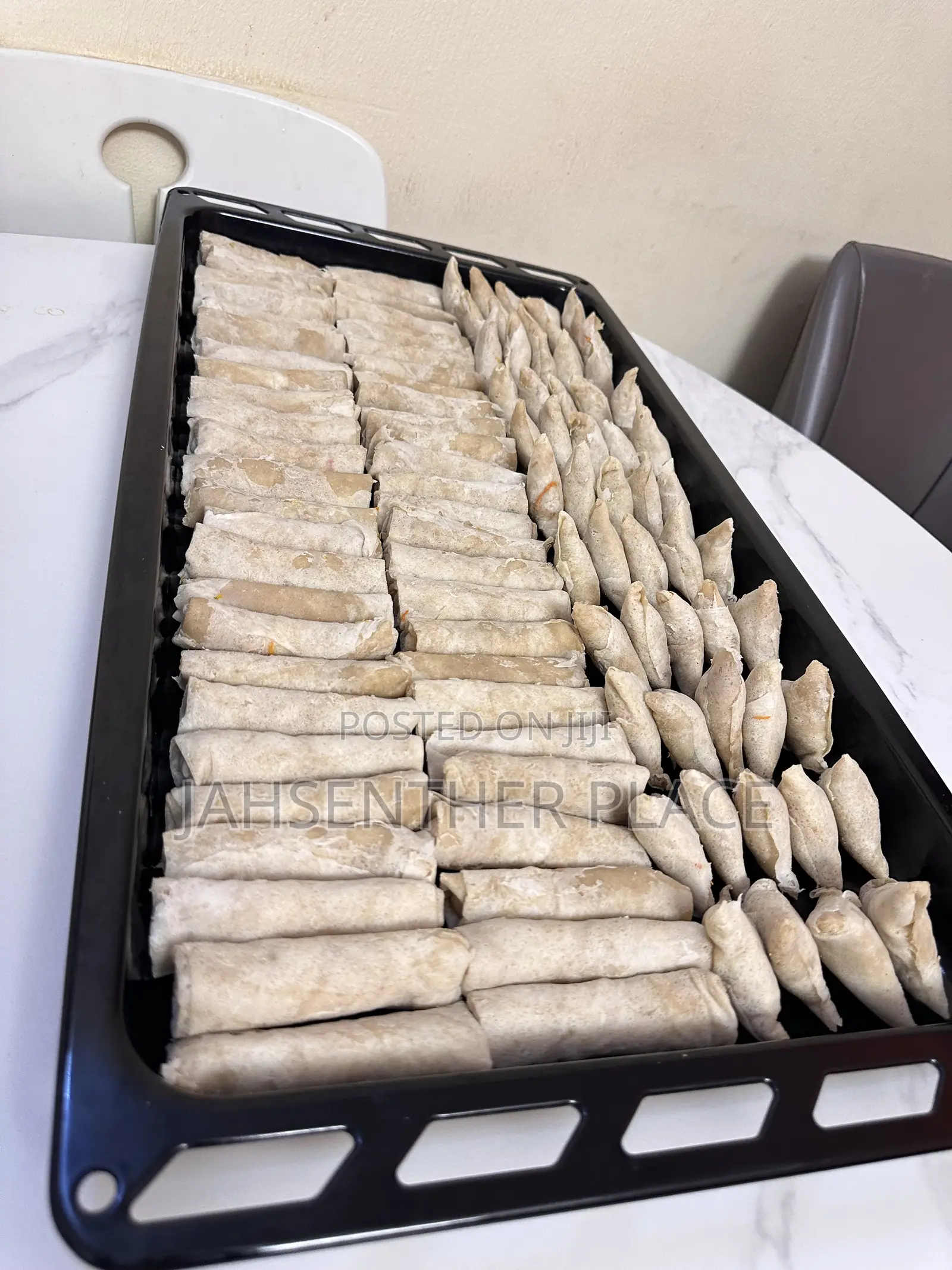 Frozen Samosa and Spring Rolls / Small Chops