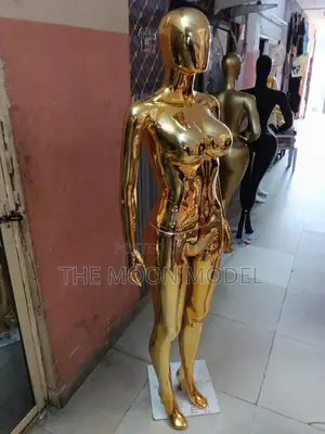 Female Gold Mannequin