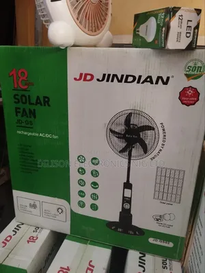 Super Cool 18" Solar Standing Fan