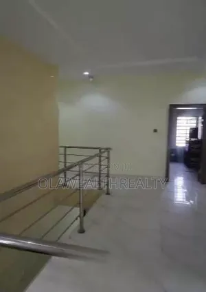 5bdrm Duplex in Jahi for rent