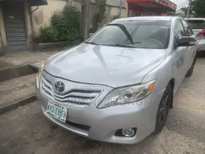 Toyota Camry 2008 Silver