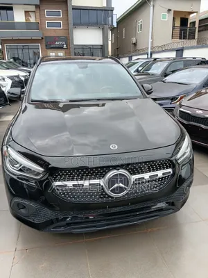 Mercedes-Benz GLA-Class 2021 Black