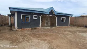 4bdrm Bungalow in Iseri Olofin for sale