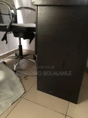 Office Chair and Table
