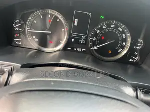 Lexus LX 570 (5 seats) AWD 2019 Gray