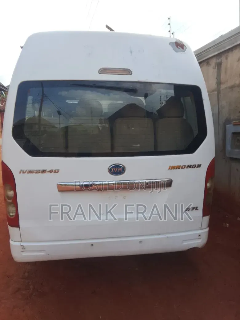 IVM 6600A 2010 White