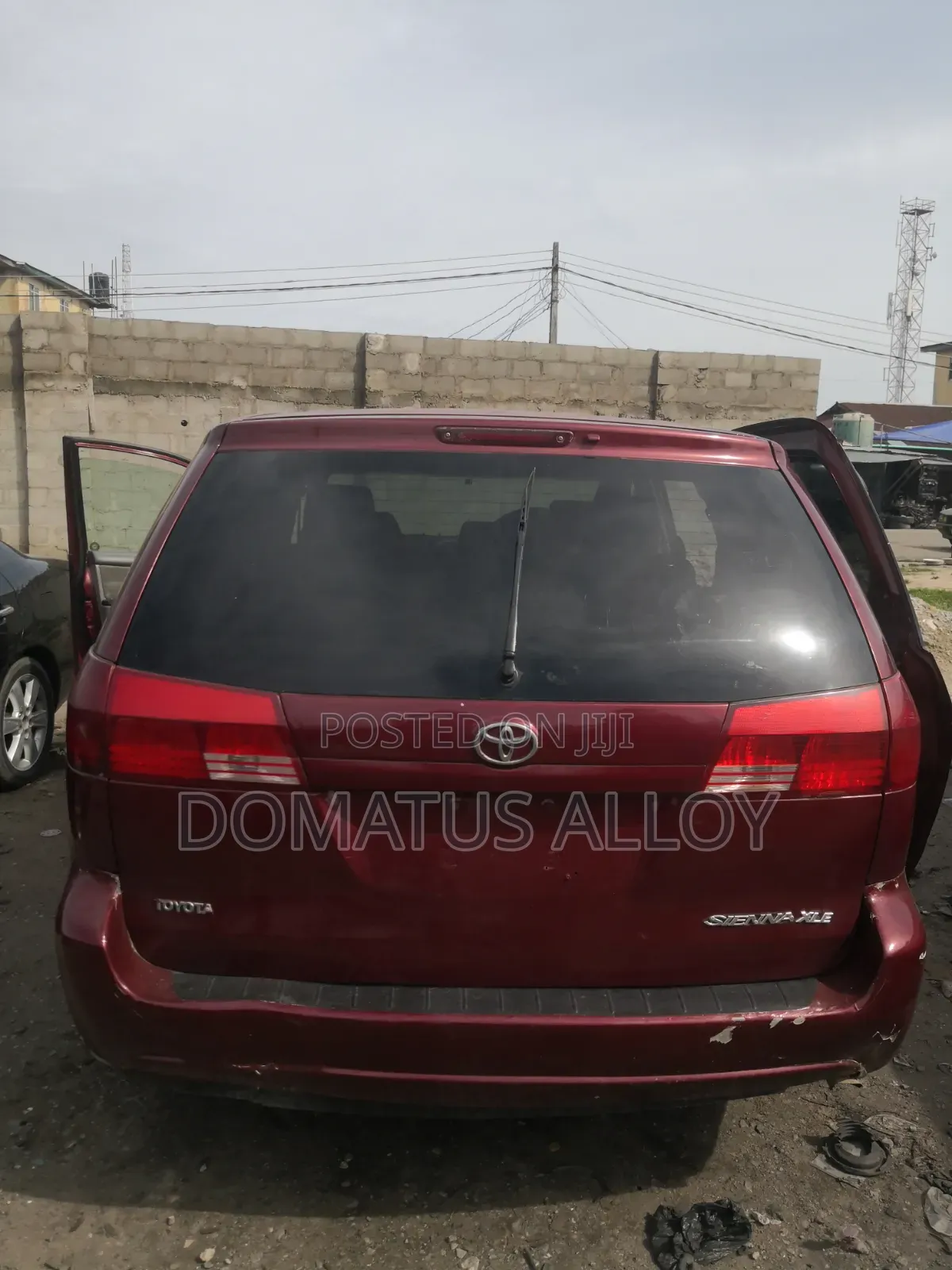 Toyota Alphard 2004 Red